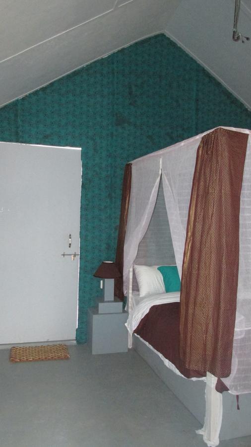 Saffron Sands Hotel 3*