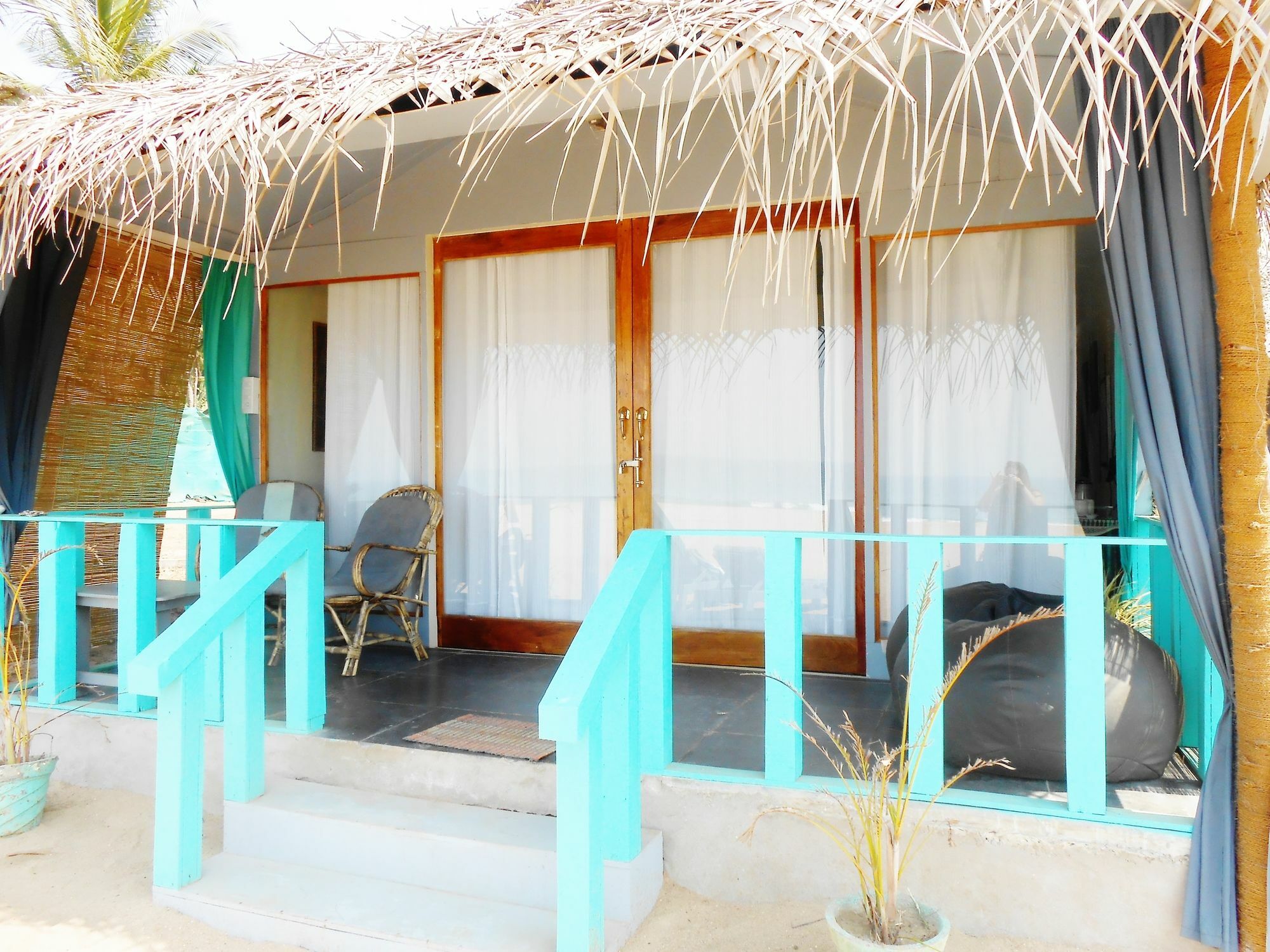 Hotel Saffron Sands 3*