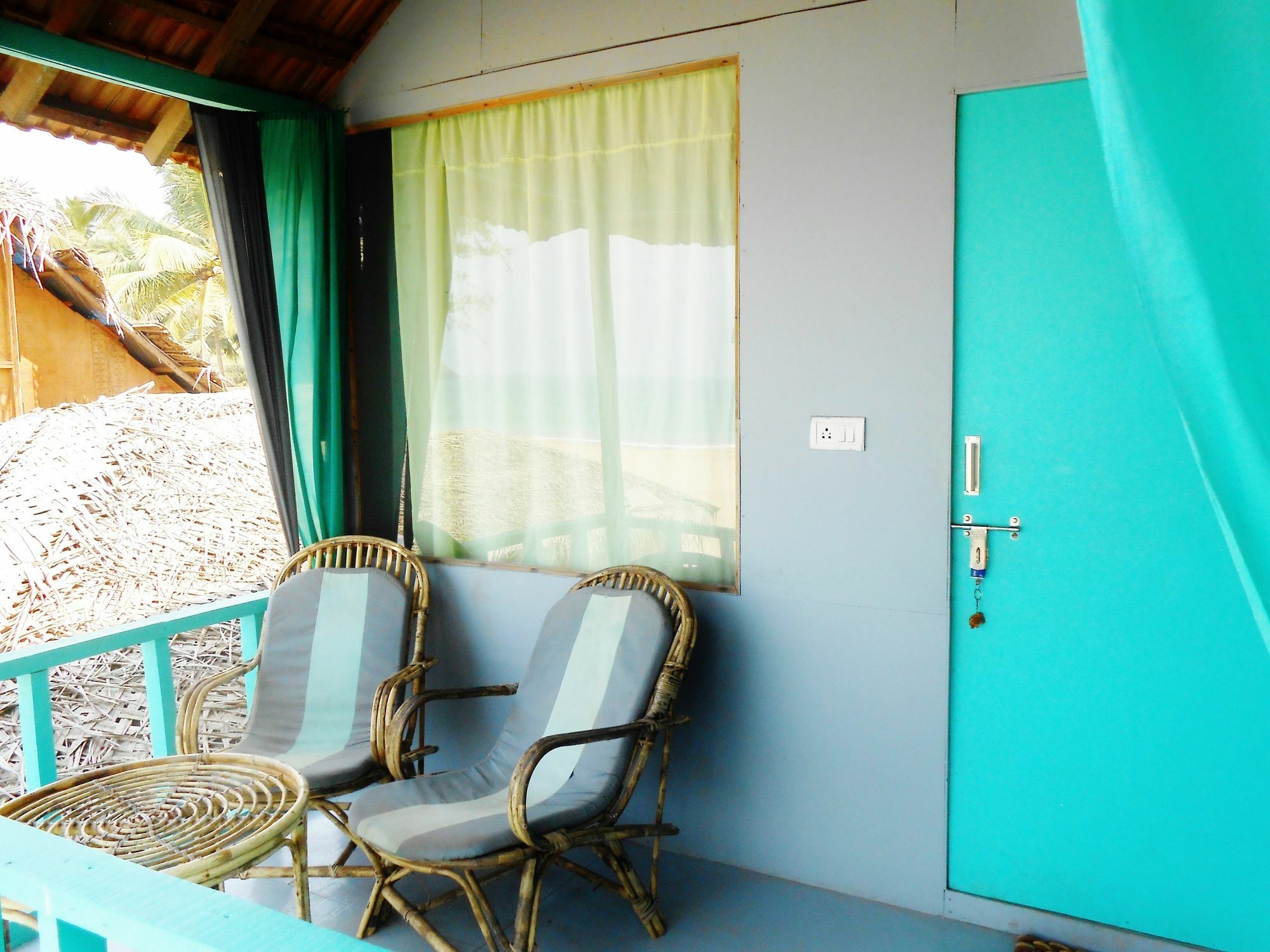 Saffron Sands Hotel 3*